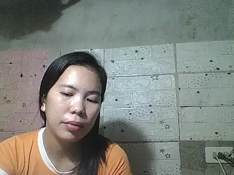 Snapshot of pinaysinglemommm chatting on 09.29.25 pinaysinglemommm online show from 09.29.25