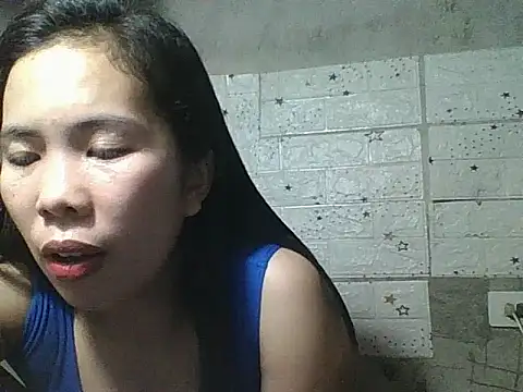 Snapshot of pinaysinglemommm chatting on 10.03.25 pinaysinglemommm online show from 10.03.25