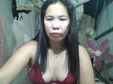 Snapshot of pinaysinglemommm chatting on 02.11.26 pinaysinglemommm online show from 02.11.26