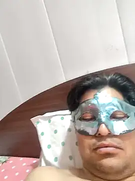 Snapshot of Radhika_01 chatting on 02.18.26 Radhika 01 online show from 02.18.26