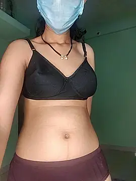 Shivani2002 online show from 02.18.26