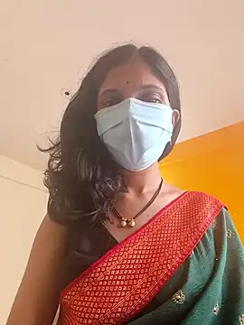 Shivani2002 online show from 03.22.26