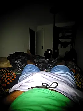 Snapshot of Syto772 chatting on 09.20.25 Syto772 online show from 09.20.25