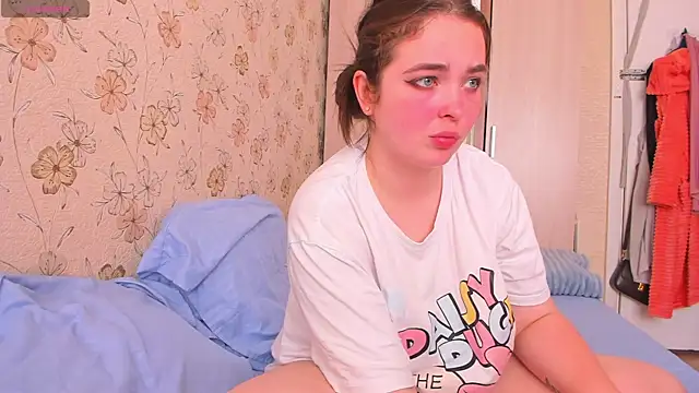 Alice next door online show from 06.03.26