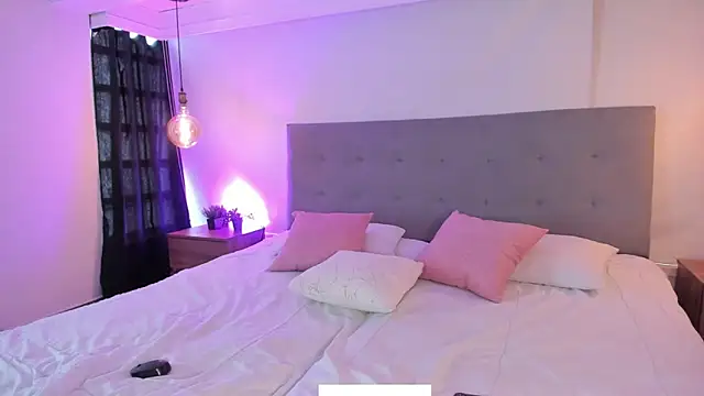 BianncaRibeiro online show from 04.19.26