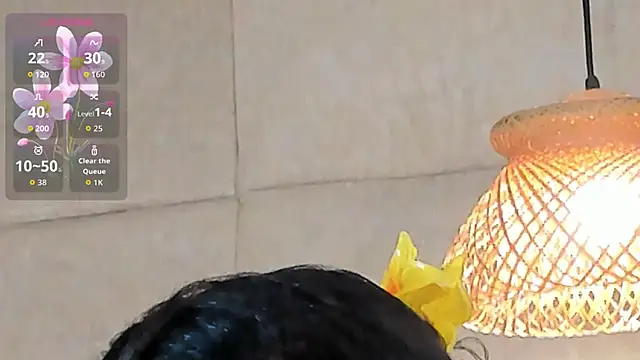 VioletHilton online show from 09.26.25