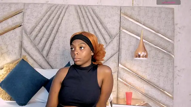 OliviaGarciaa online show from 09.28.25