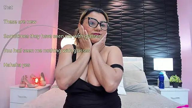 Nataly Foley online show from 09.13.25