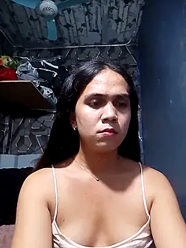 lexyyr17 online show from 04.17.26