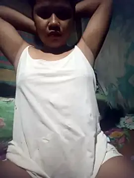 Snapshot of hotmomma8 chatting on 10.21.25 hotmomma8 online show from 10.21.25