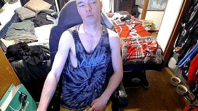 Snapshot of womenhateme69 chatting on 09.10.25 womenhateme69 online show from 09.10.25