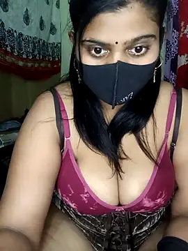 Snapshot of reena502 chatting on 04.10.26 reena502 online show from 04.10.26