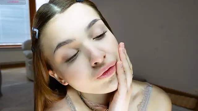 Eva Zill online show from 04.04.26