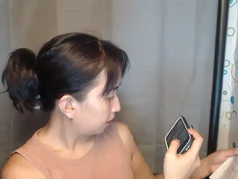Snapshot of Soft_Angel8 chatting on 05.25.26 Soft Angel8 online show from 05.25.26