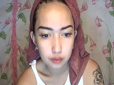 Snapshot of Soft_Angel8 chatting on 06.26.26 Soft Angel8 online show from 06.26.26