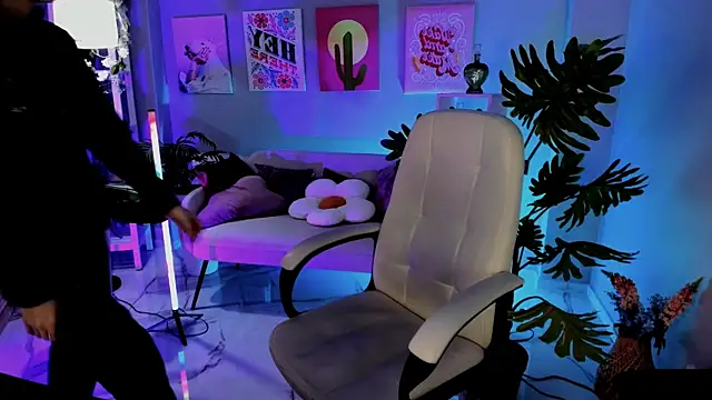 Snapshot of BethanyCloud chatting on 01.19.26 BethanyCloud online show from 01.19.26