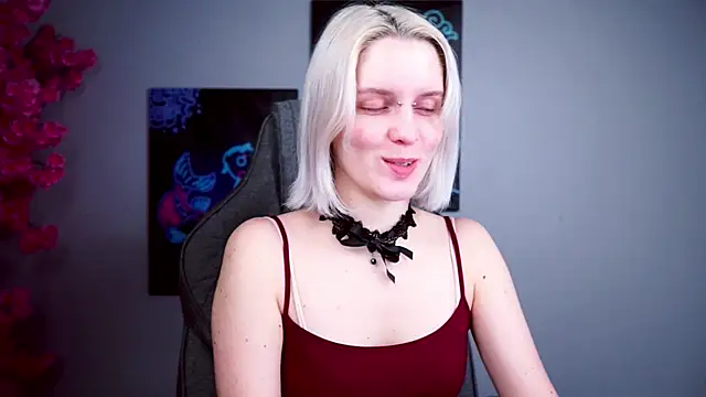 Snapshot of BethanyCloud chatting on 02.13.26 BethanyCloud online show from 02.13.26