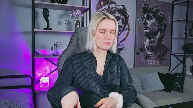 Snapshot of BethanyCloud chatting on 03.04.26 BethanyCloud online show from 03.04.26