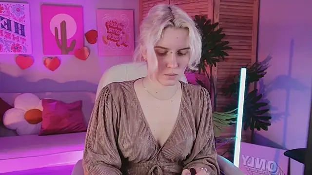 Snapshot of BethanyCloud chatting on 04.08.26 BethanyCloud online show from 04.08.26