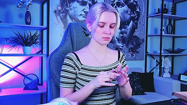 Snapshot of BethanyCloud chatting on 04.12.26 BethanyCloud online show from 04.12.26