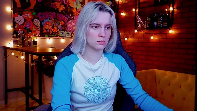 Snapshot of BethanyCloud chatting on 05.23.26 BethanyCloud online show from 05.23.26