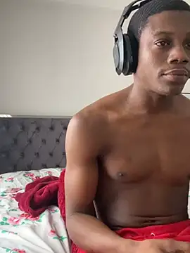 labishyoung25 online show from 12.15.25