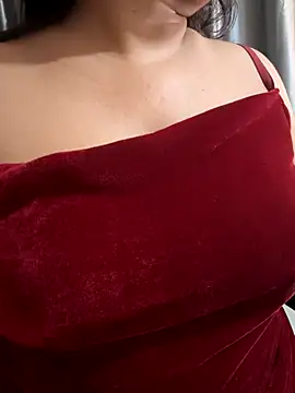 Maggi-is-back online show from 09.29.25