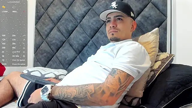 OwenStonne  online show from 11.18.25