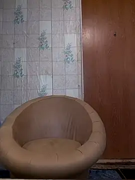 Tupo070481 online show from 09.29.25