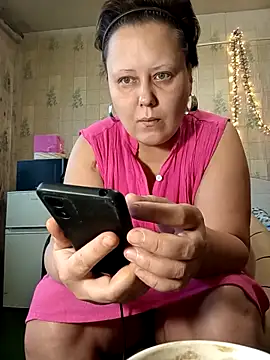 Tupo070481 online show from 12.23.25