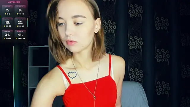 Snapshot of KayleenCurtis chatting on 07.10.26 KayleenCurtis online show from 07.10.26