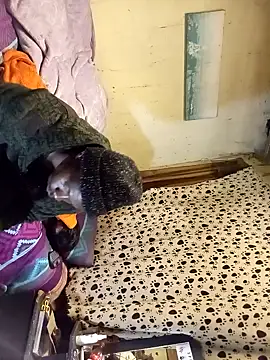 KruellaR1de3 online show from 12.19.25