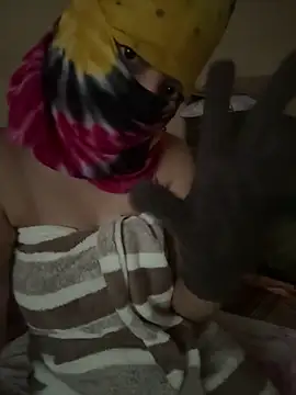 crazy111girl online show from 02.12.26