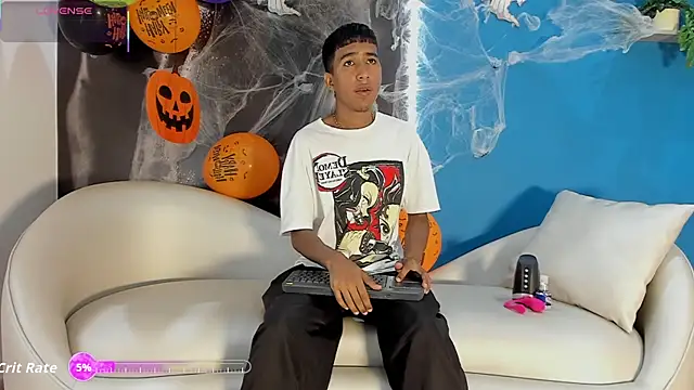 Snapshot of ender_h0t chatting on 10.21.25 ender h0t online show from 10.21.25