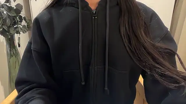 Snapshot of the_lost_sole chatting on 12.22.25 the lost sole online show from 12.22.25