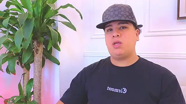 Naim Bennetsex online show from 02.21.26