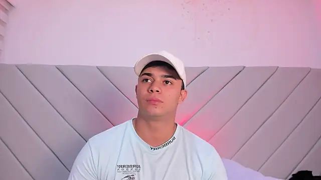 Snapshot of jayd_muscle chatting on 10.11.25 jayd muscle online show from 10.11.25