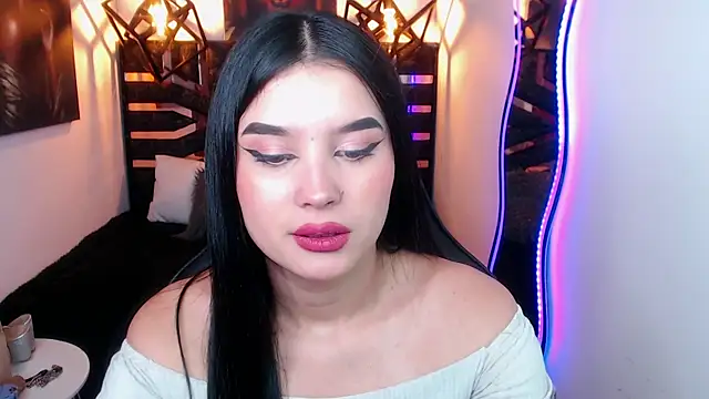 Natalie loffreda online show from 04.15.26