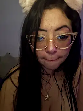 Snapshot of isa__crazy__ chatting on 02.19.26 isa crazy online show from 02.19.26