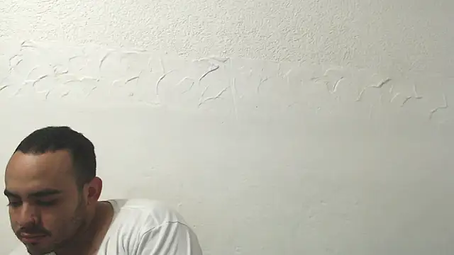 Ana ThiagoxX online show from 05.15.26