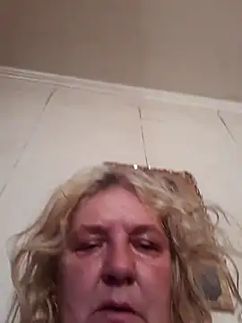 Snapshot of LoveCupid5451 chatting on 10.04.25 LoveCupid5451 online show from 10.04.25