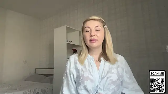 Blondie xoxoxo online show from 03.16.26