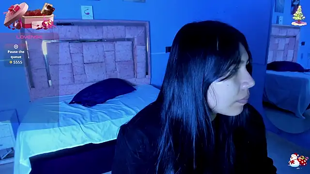 LICKY LOV online show from 02.14.26