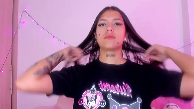 Snapshot of Abby_roussee chatting on 10.23.25 Abby roussee online show from 10.23.25