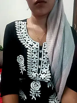 Cutie Shruti online show from 09.25.25