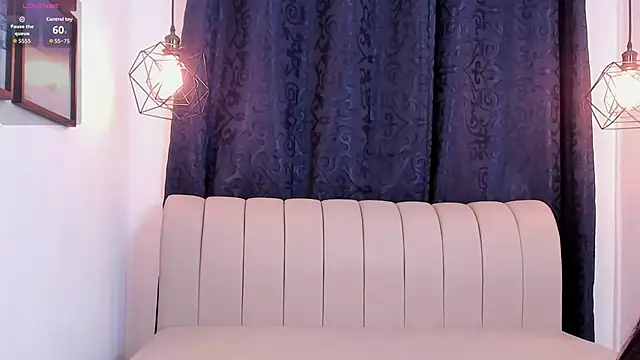 natasha moreno online show from 11.18.25