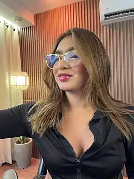 jenn fit online show from 04.12.26