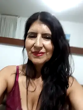 Snapshot of swity_foster chatting on 09.13.25 swity foster online show from 09.13.25