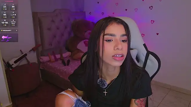 BrunetteAdams001 online show from 03.22.26