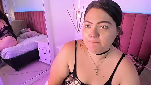 Tessa Sinclaire online show from 04.08.26